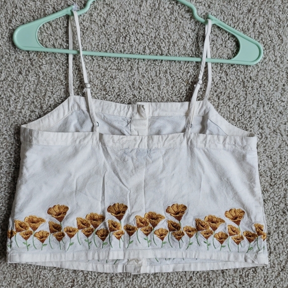 Forever21 cream boho sleeveless top - Picture 3 of 3